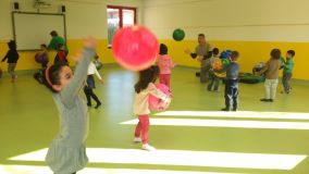giochi liberi con le palle.jpg