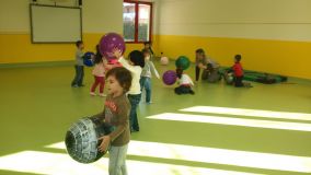 inventiamo un gioco con le palle.jpg